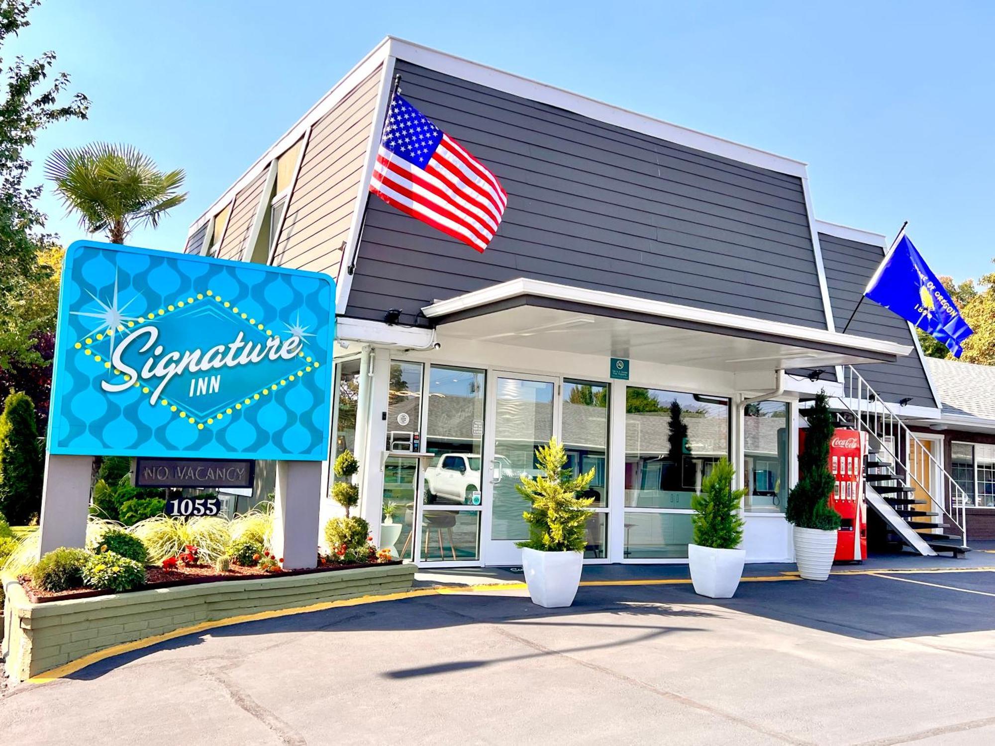 Signature Inn Eugene Buitenkant foto